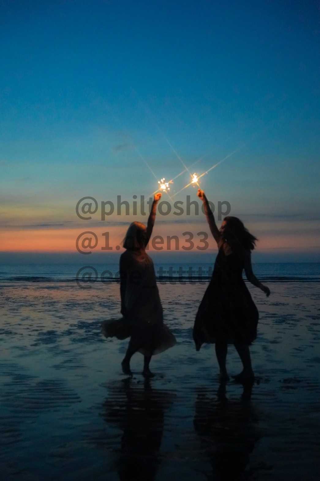 Philtoshp人像攝影作品-海邊夕陽下最自由的舞者