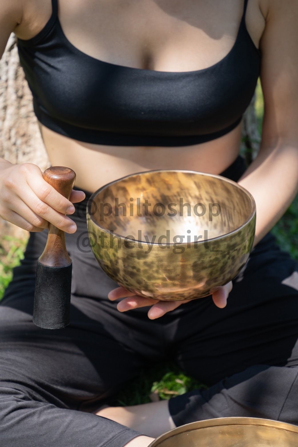 Philtoshp人像攝影作品-於森林中擁抱自然回歸原始的自我