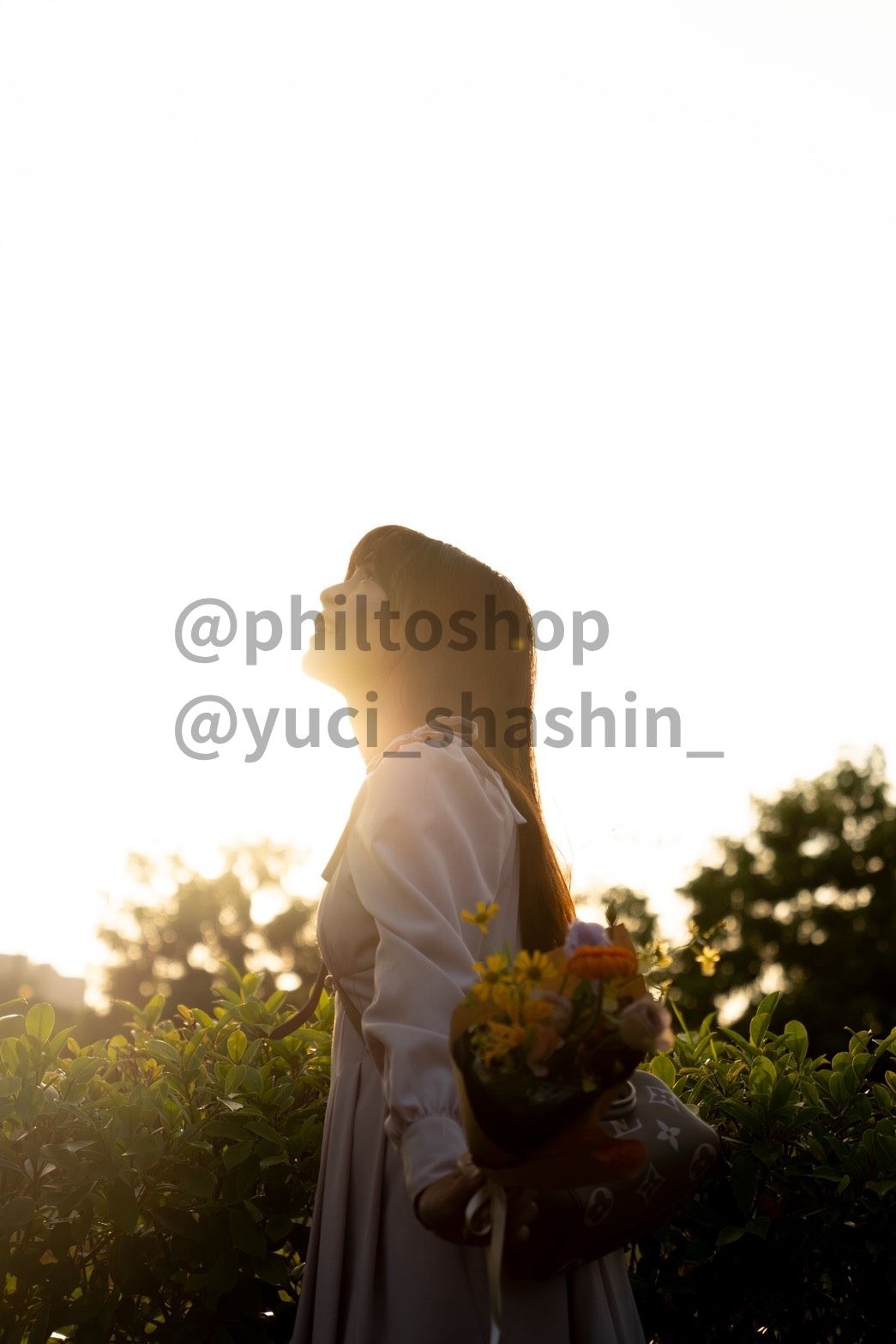 Philtoshp人像攝影作品-在夕陽餘暉下如花束般地綻放自我