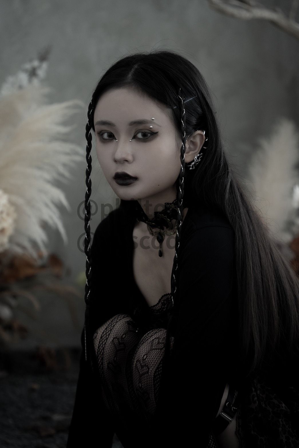Philtoshp人像攝影作品-暗黑哥德風的魔女降臨人間